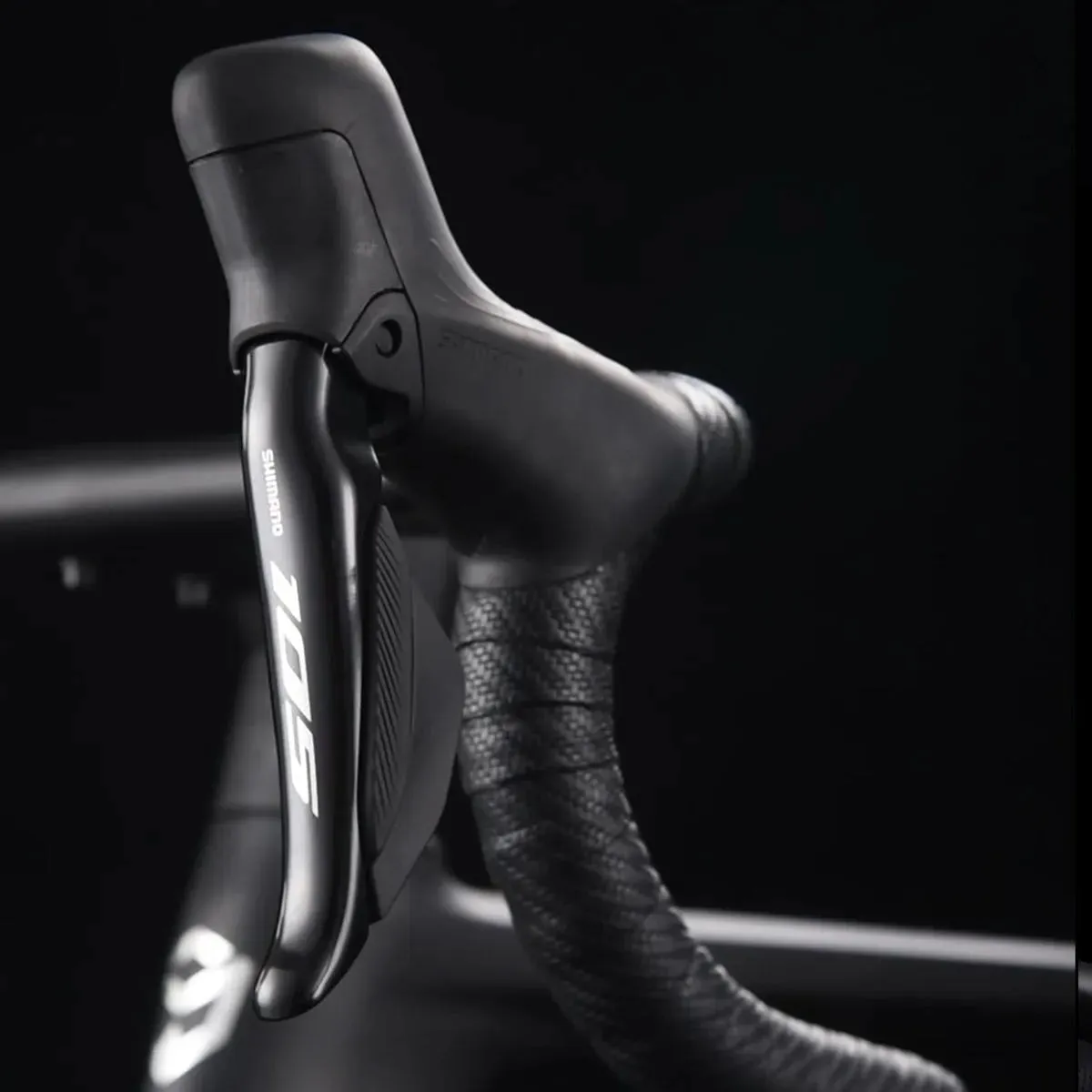 Aurora R7 105 Di2 Carbon Road Bike 24S