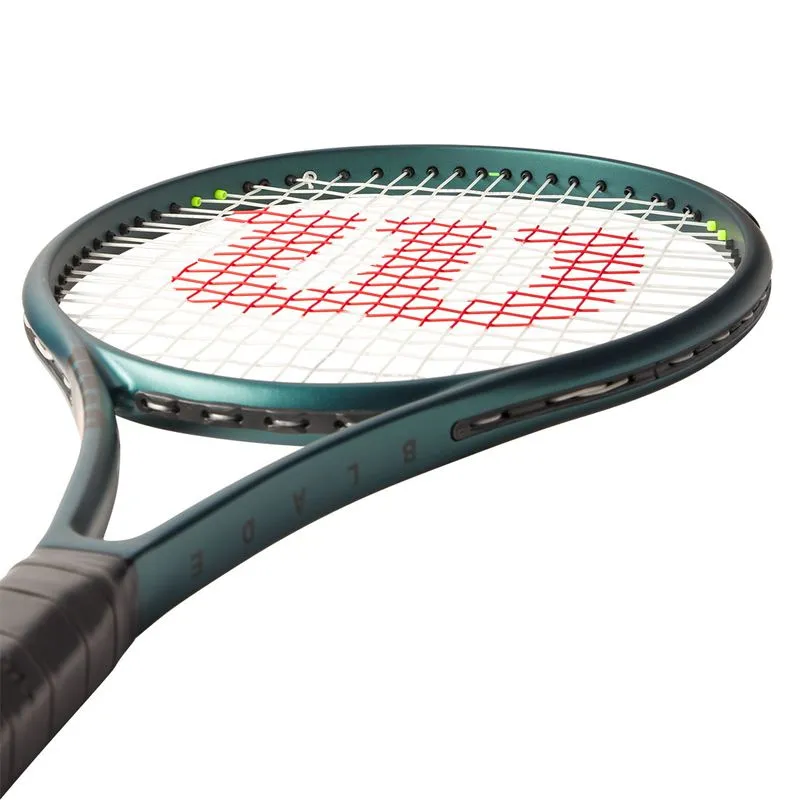 Wilson Blade 100UL v9 Tennis Racquet